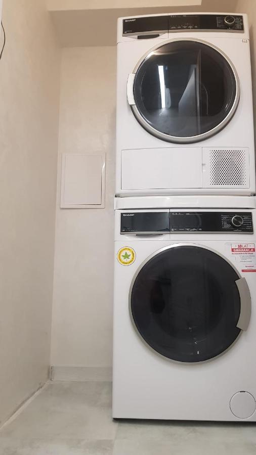 Chill Toronto Apartment Бялисток Екстериор снимка