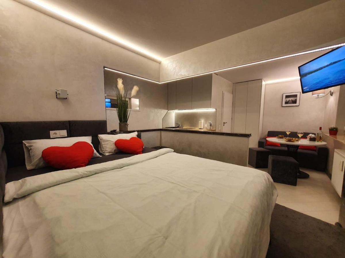 Chill Toronto Apartment Бялисток Екстериор снимка