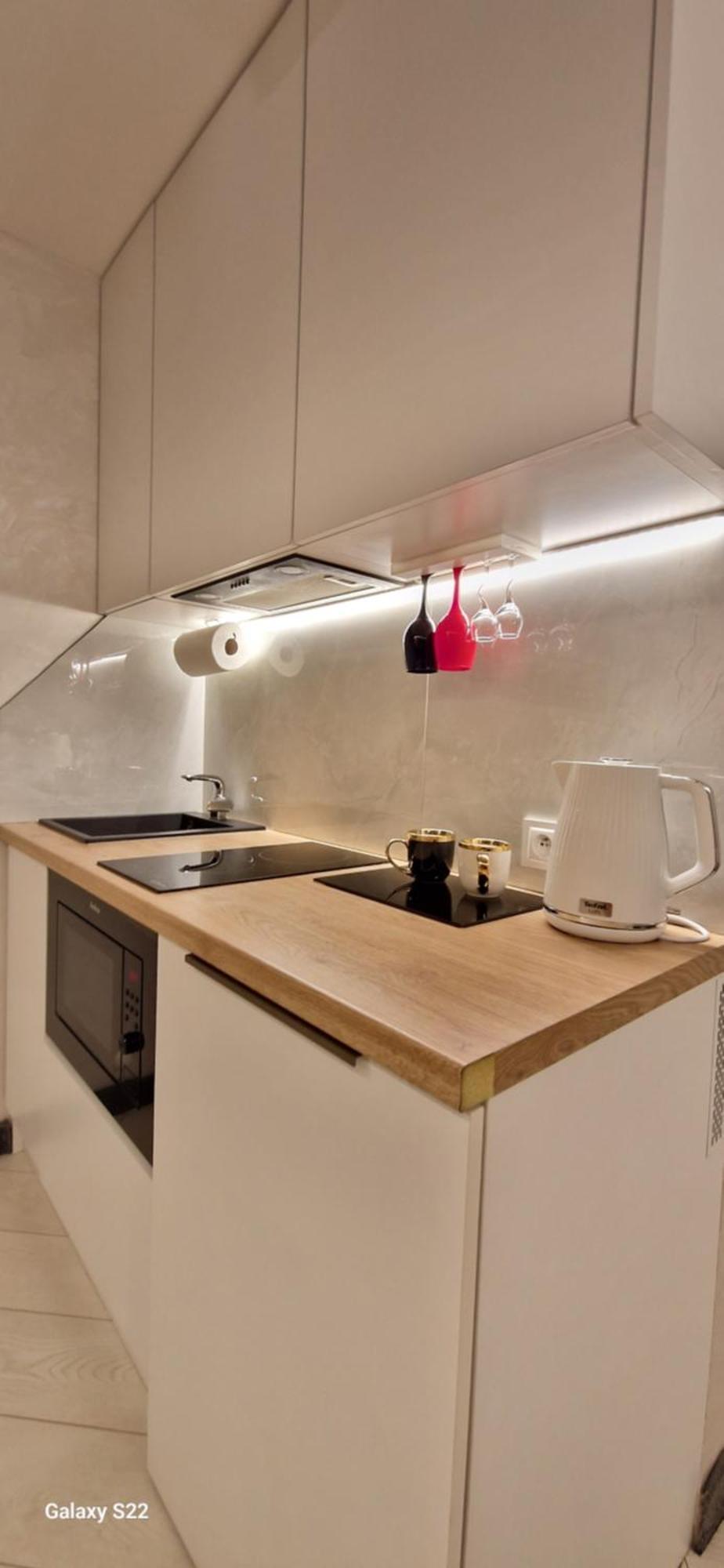 Chill Toronto Apartment Бялисток Екстериор снимка